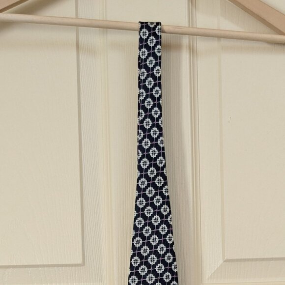 VTG Christian Dior Monsieur Classic Patterned Black Silver Purple 100% Silk Tie - Picture 5 of 8